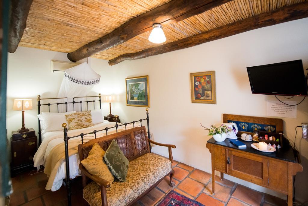 Tulbagh Country Guest House - Cape Dutch Quarters Extérieur photo